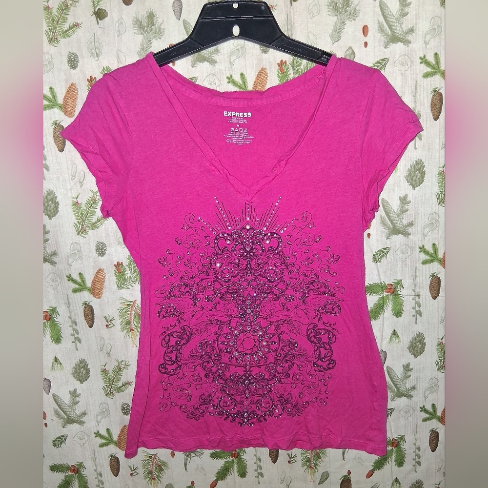 Express Fuchsia Graphic Short Sleeve Top Size Small